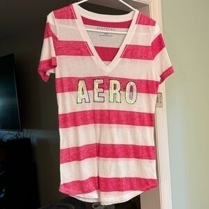 Aeropostale T-shirt NWT Size M Pink and White